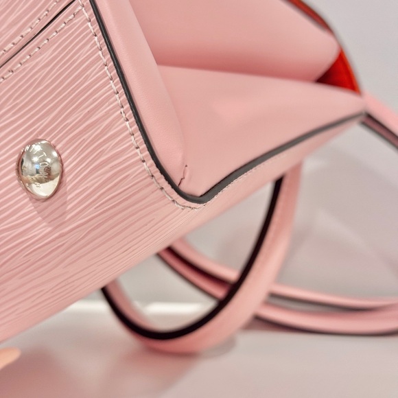 LOUIS VUITTON Epi Grenelle PM Rose Ballerine - Picture 4 of 13